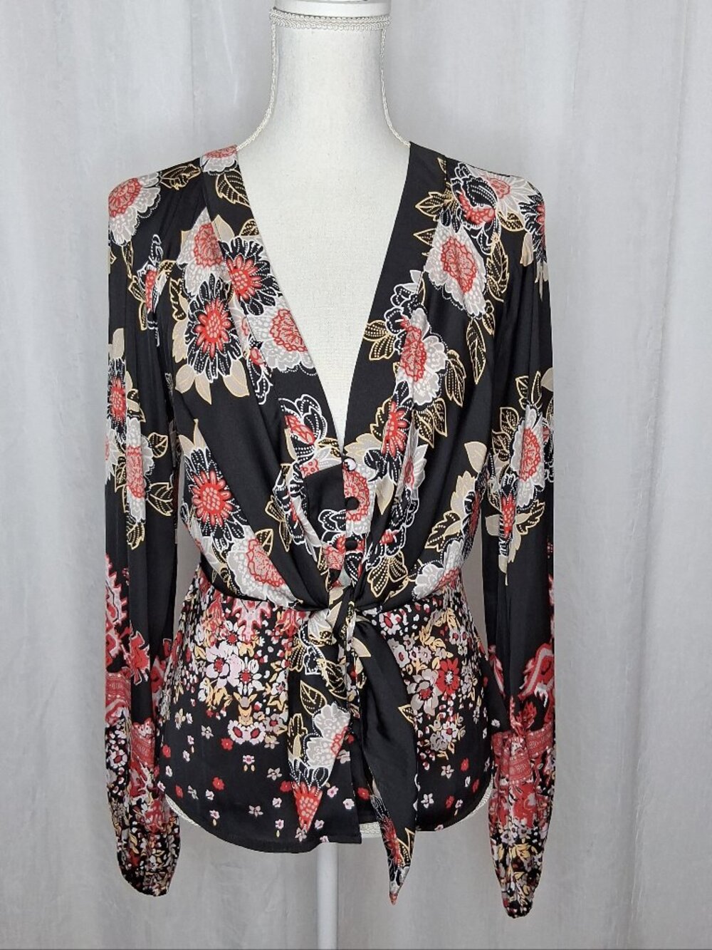 Free People "Run Free" Floral Tie-Front Tunic Deep V Balloon Sleeves